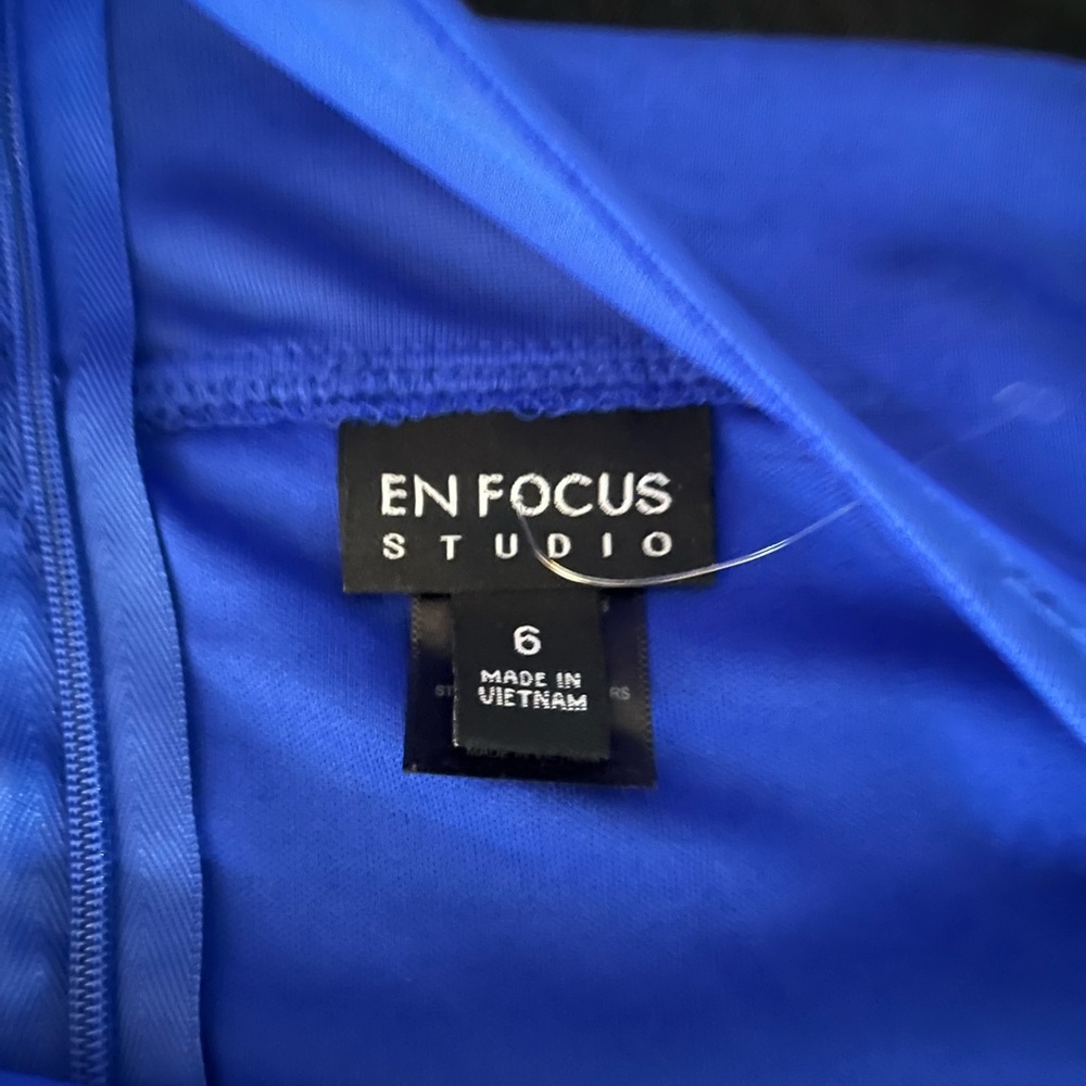 Blue sparkly dress- to knees